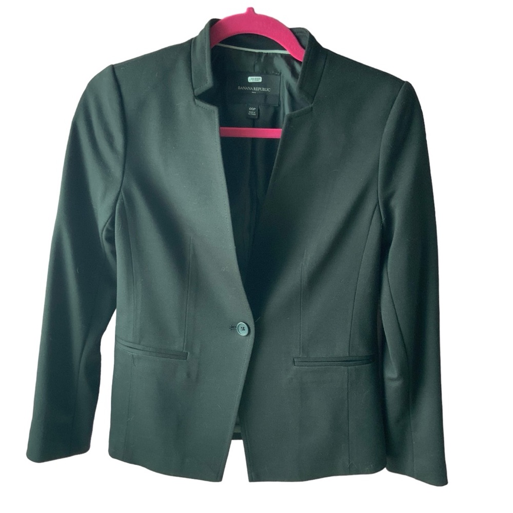 Banana Republic black blazer in Petite 00